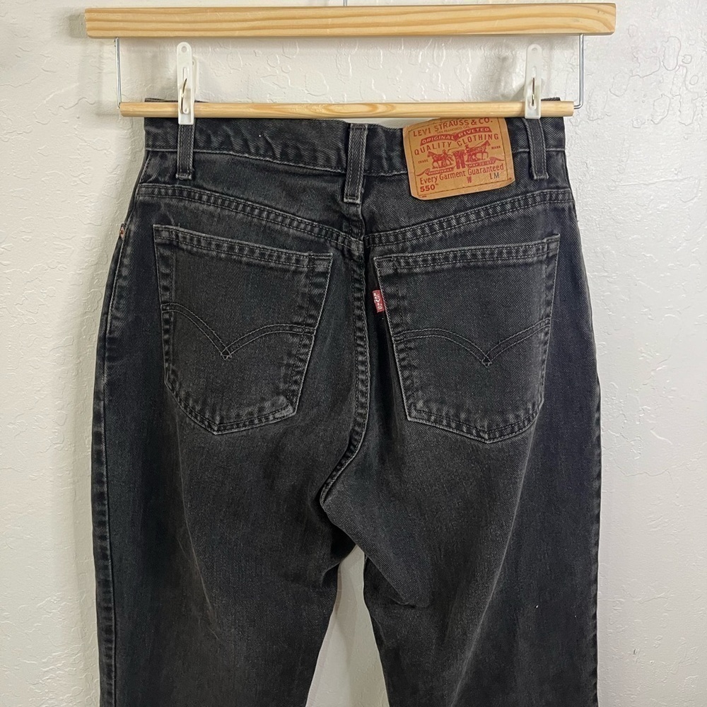 Levi’s Vintage Y2K 2000’s Black Washed 550 Relaxed Fit Tapered Leg Size 8 Med - Picture 4 of 16